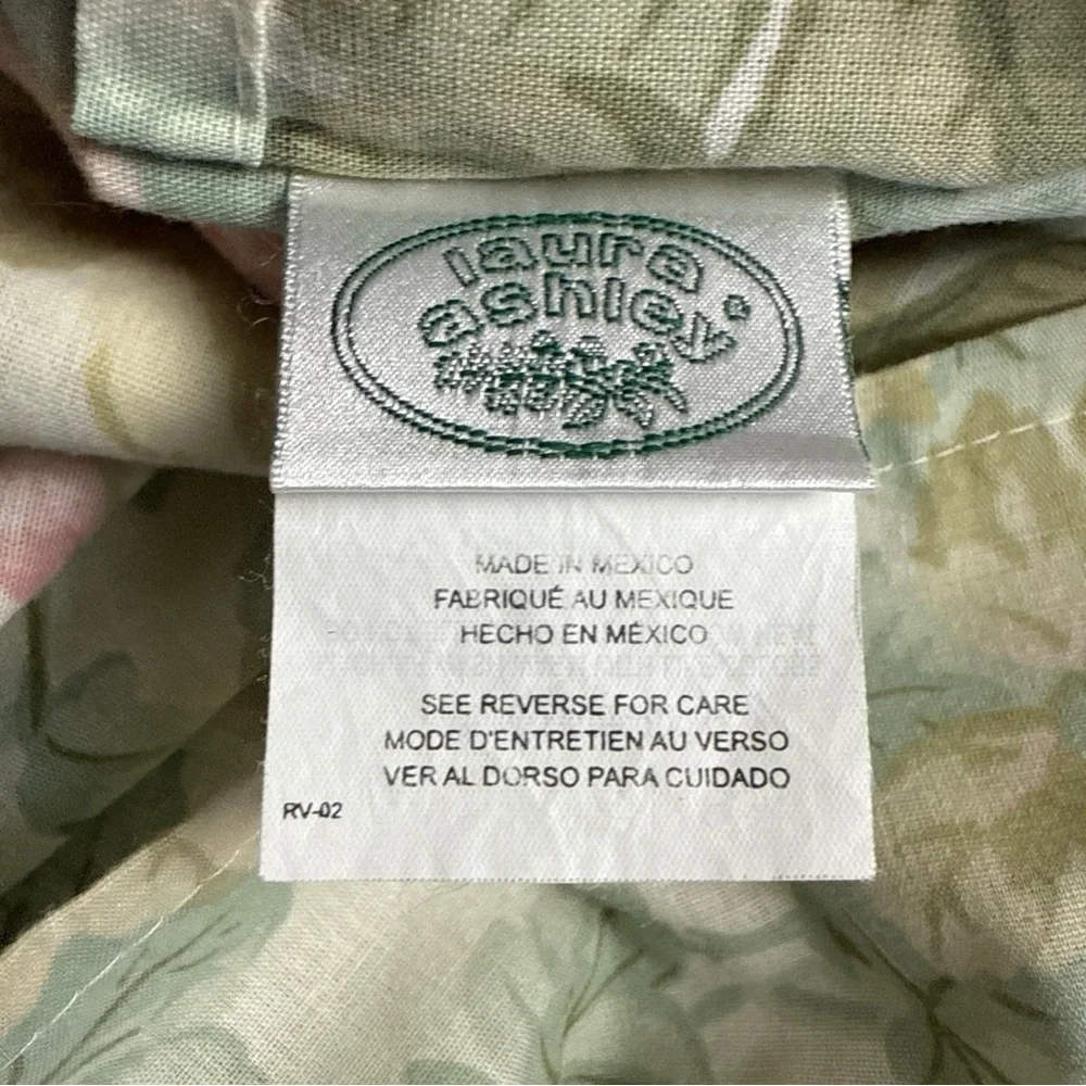 VTG Laura Ashley 2 Shams Set Pillow Covers Cottage Rose CottageCore Green Pink